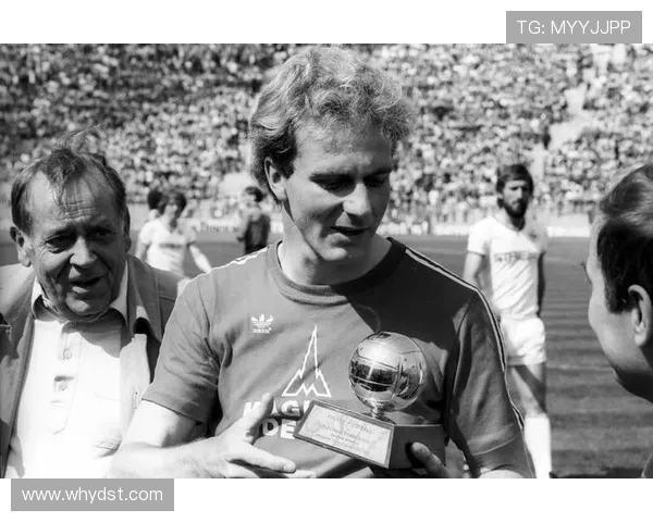 身高不高却技艺超群的足球明星们如何在绿茵场上创造辉煌 身高不高却技艺超群的足球明星们如何在绿茵场上创造辉煌