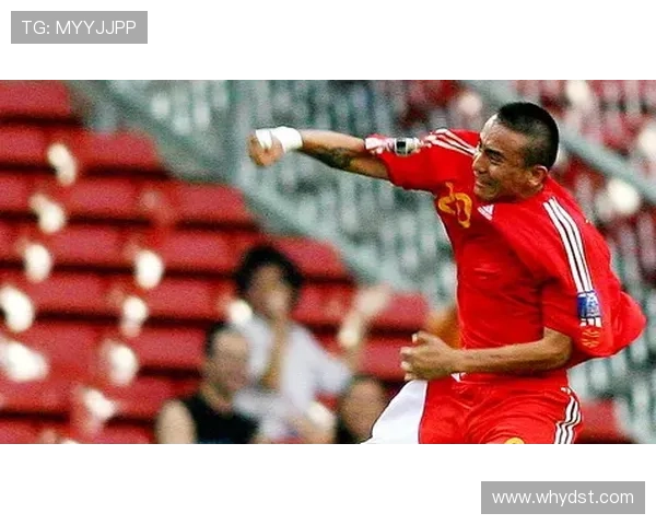 尤为闪耀的足球明星们他们的传奇故事与精彩瞬间